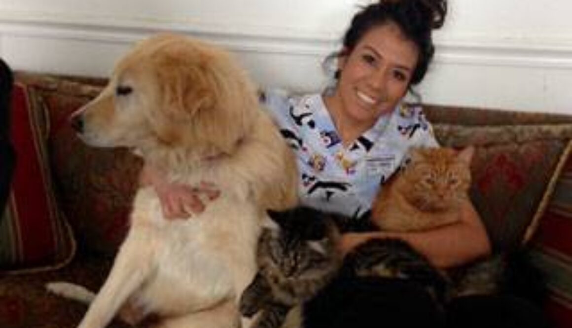 Vet Assistant Stephanie Guanuna