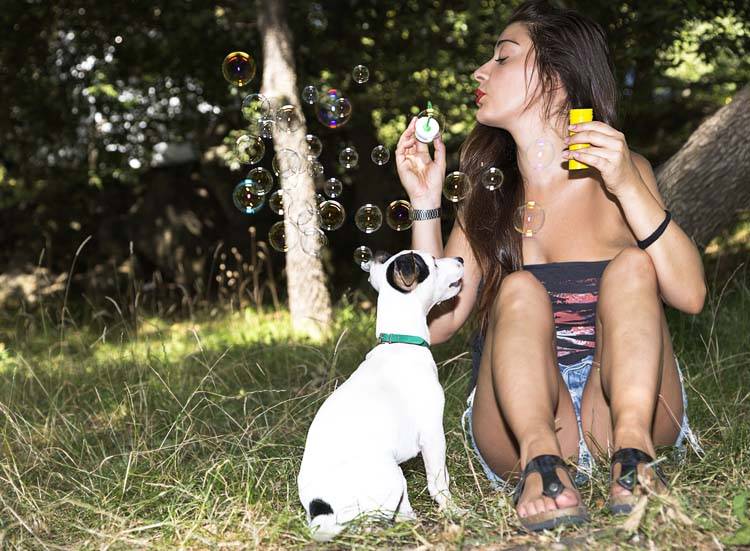 Soap Bubble Girl